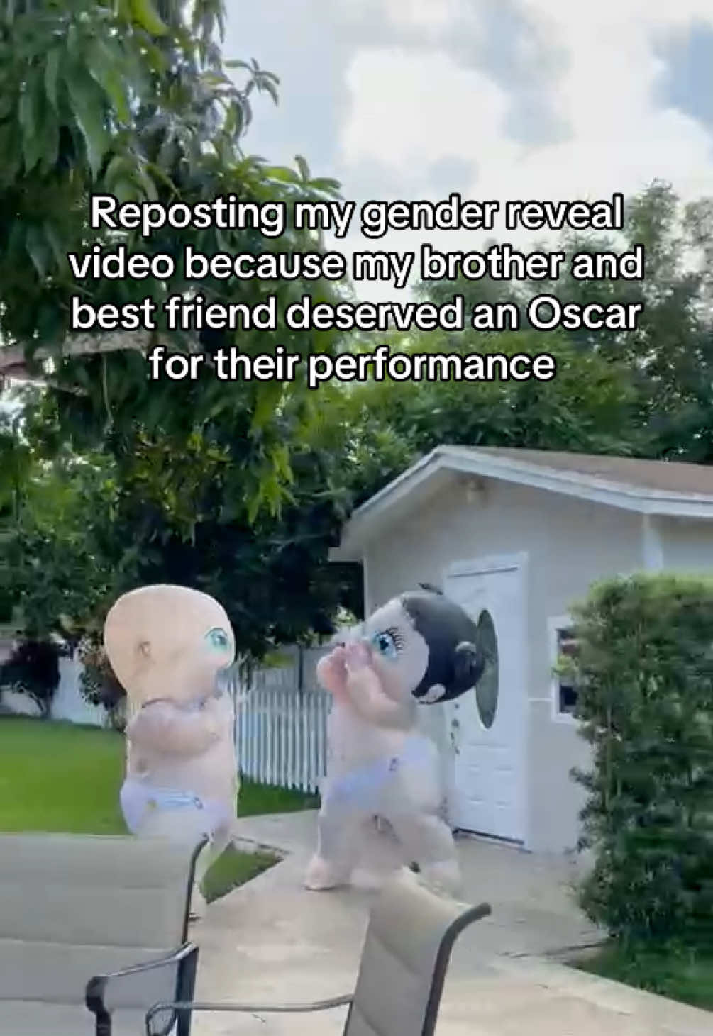 These guys were right under the finish line tape and still giving it their all 🏆 #genderreveal #genderrevealparty #funny #fyp #viral 