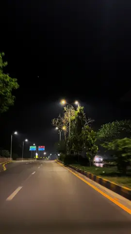 Night View Of Islamabad #fyp #foryoupage❤️❤️ #Thebeautyofislamabad #100kviews #pakistanzindabad 