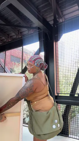 This painting was so much fun to create!  Even though I don’t do hair anymore the craft still remains ✨ 