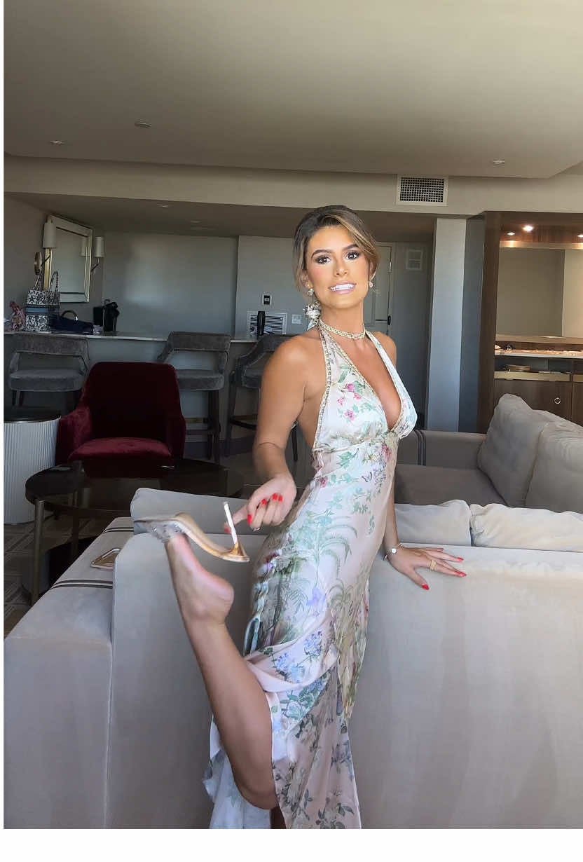 Ootd for the final night of @Miss Teen USA it has been such an honor to be here! I’m so grateful for all of the friendships that I’ve made throughout this week❤️ I’m sending an abundance of love, confidence and good energy to all of the girls competing tonight. Go crush it!!! ❤️💐