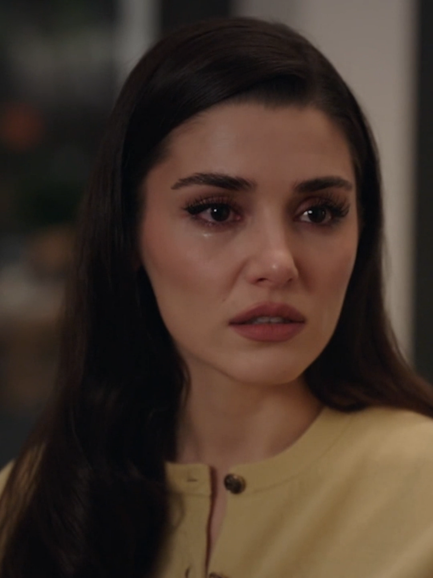 Meyra'nın yaşadığı hayal kırıklığı...  #AşkveGözyaşı #neizlesem #turkishseries #türkdizileri