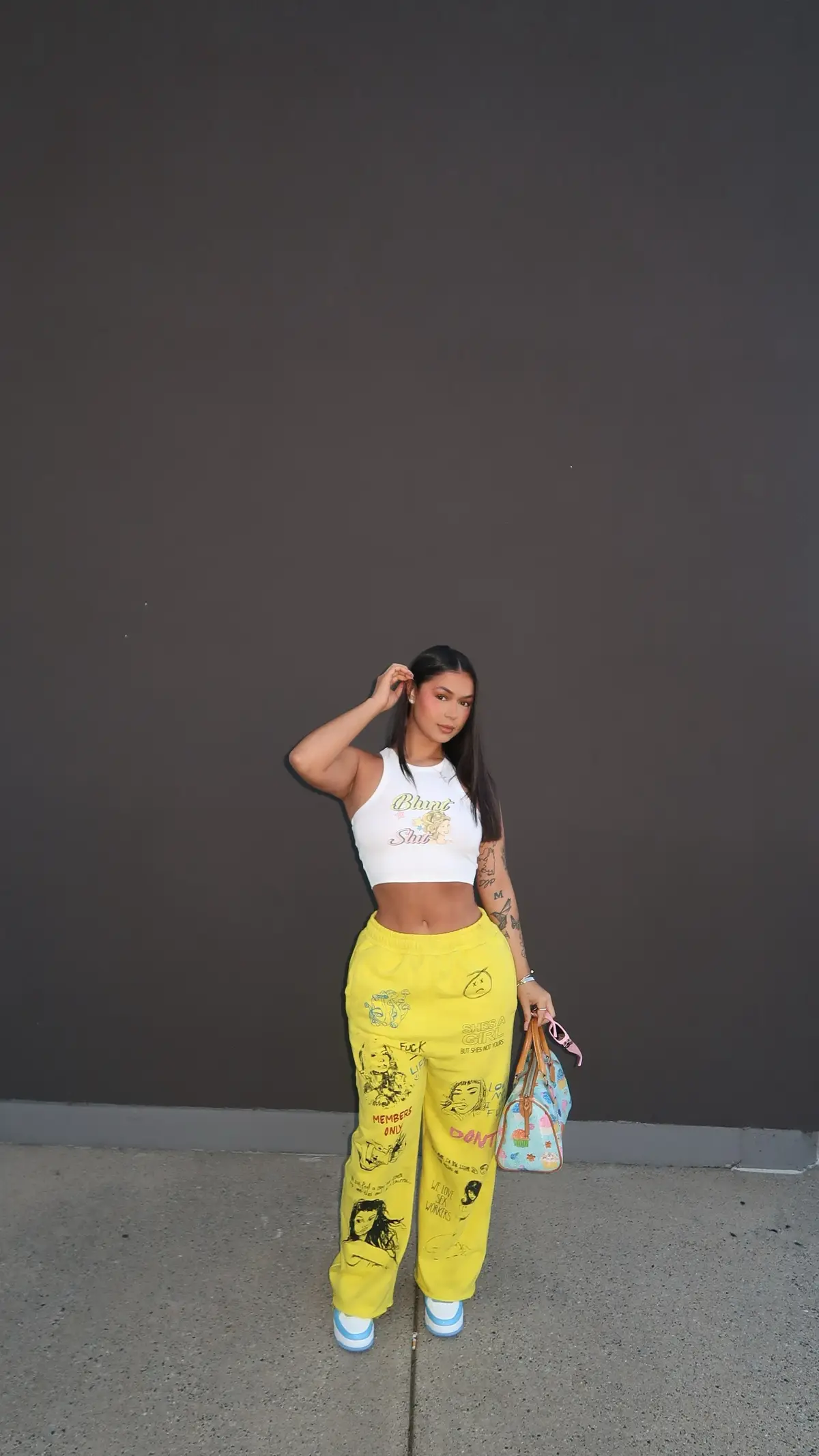 We get fresh to run errands @DLMFO #fyp #fashiontiktok #OOTD #foryou 