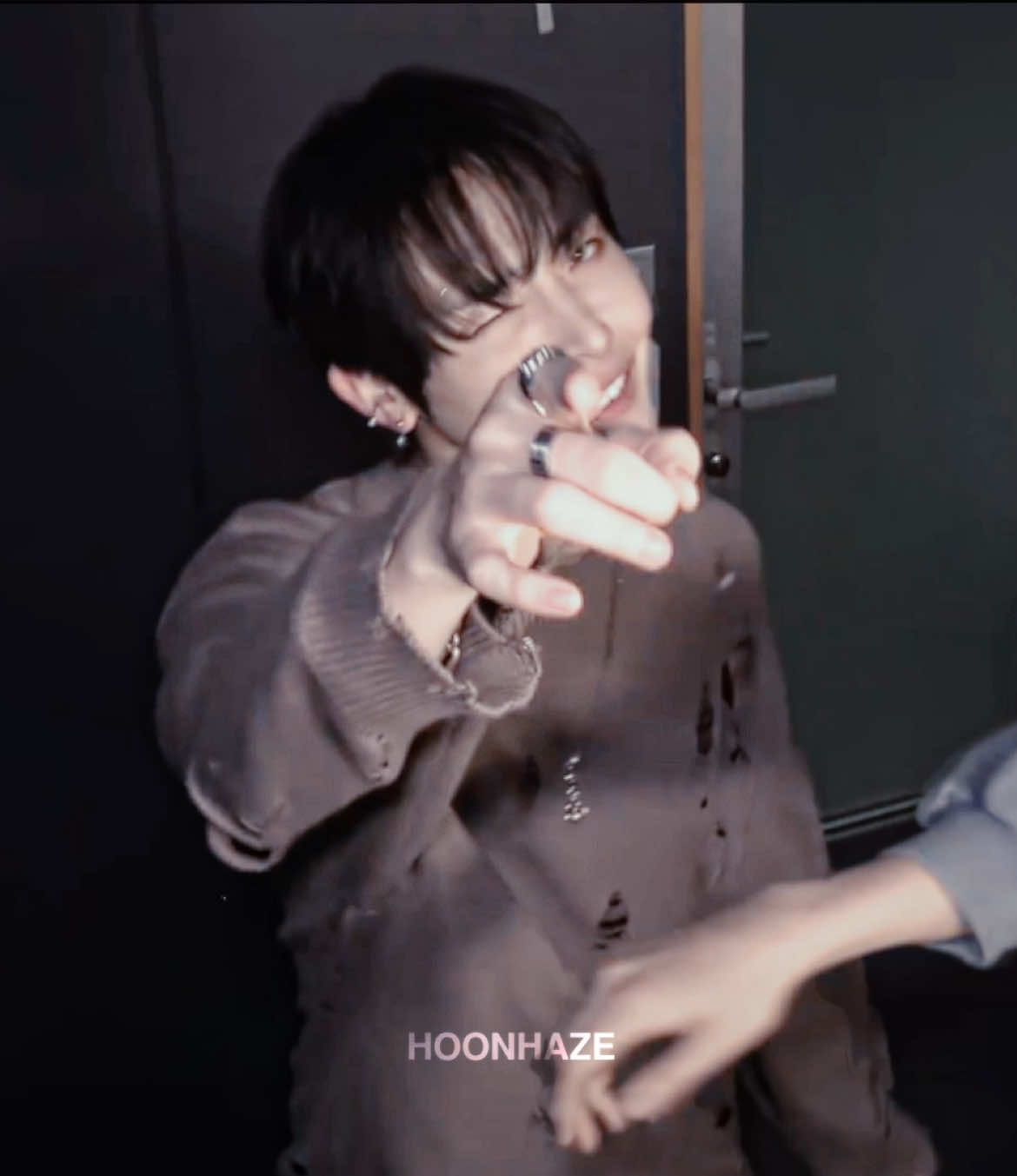 #NICHOLAS — 你好 fine shyt  tags : @rena @dani @🐱 @audrey ✸ @xo, tiff @ruby @yan  #wangyixiang #ANDTEAM #andteam_nicholas #fyp  ib/rm : soob.out cc nnewjeans scp : @ska 🌙  FAKE BODY FAKE ALL