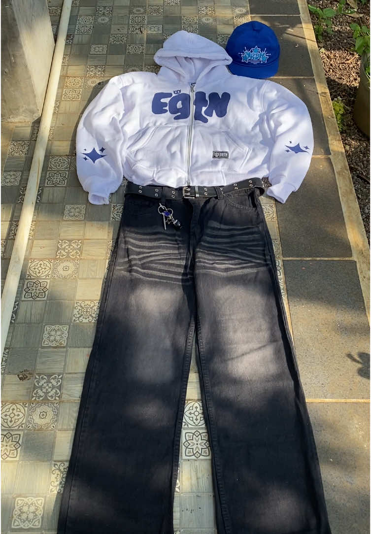 #oufitideas #boxy#hoodie#beggy#topi #gantungan 