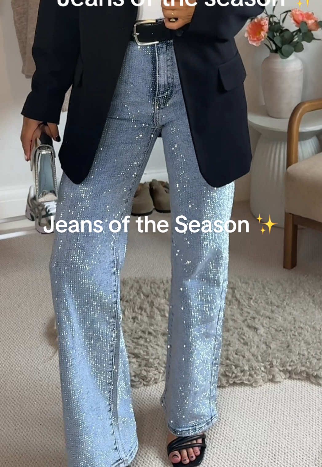 Can’t stop and won’t stop showing these jeans!! Best purchase for party season so far ✨🤩  #party #partywear #outfits #fashion #style 