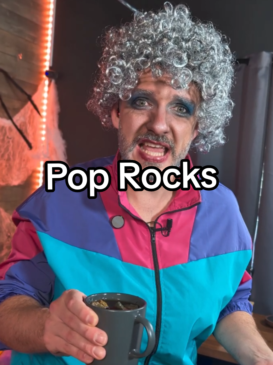 making my husband literal pop rocks to see how he reacts. this is how to make literal pop rocks at home. Maono wave t5 assisting us with our audio. @Maono #maono #internetmicrophone #maonot5 #couplecomedy #streamerfood @TheSonOfHan 🍁 Twitch Streamer 