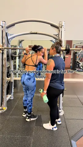 Sometimes we work sometimes we vent lol!  #gymchronicles #ventingsession #fyp #GymTok #gymmotivation 