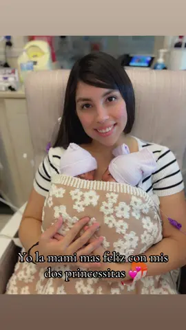 #twinmom #nicu #babys #31weeks #mommy and daddy love you 🥰 and 