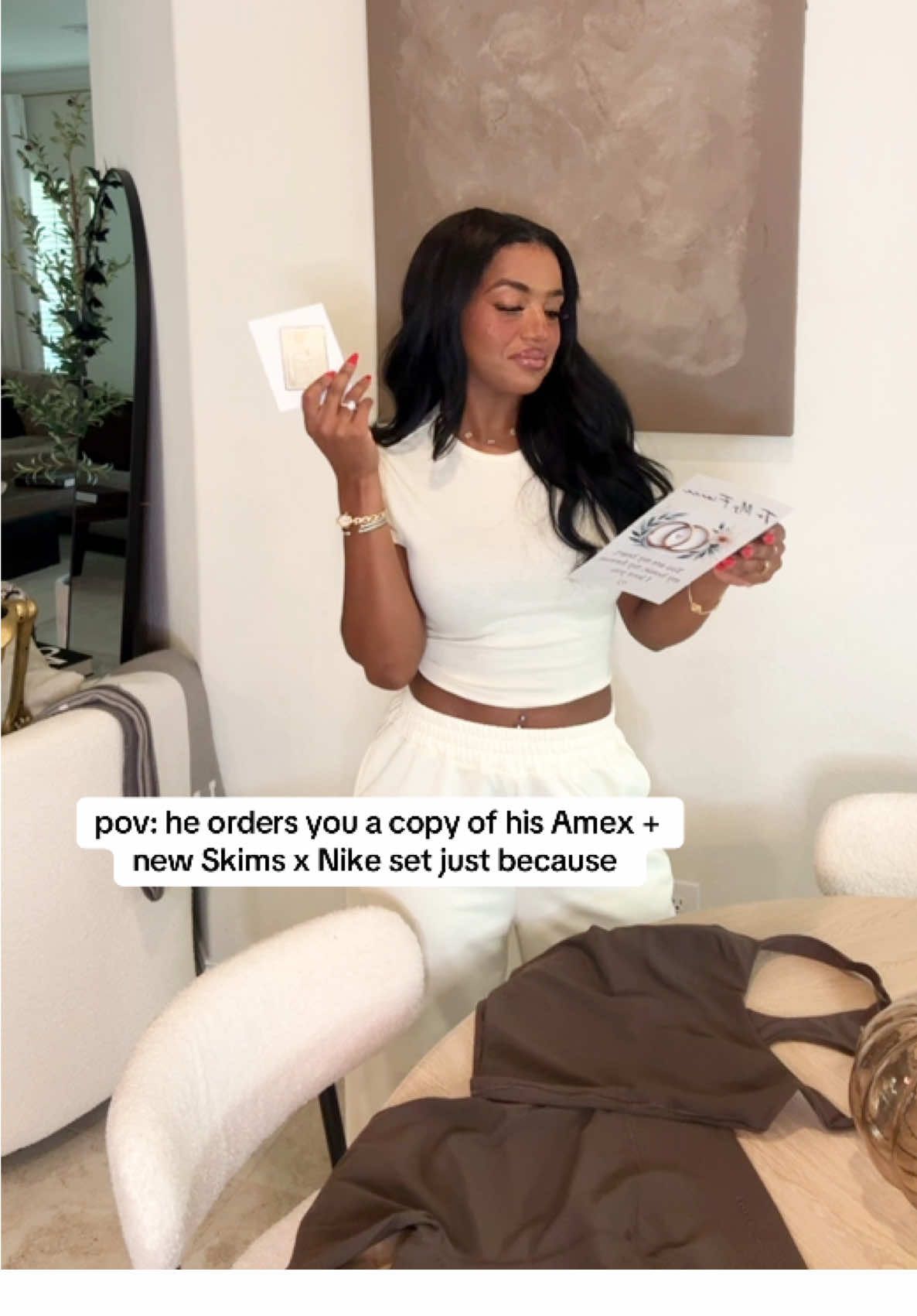 A little midweek pick-me-up 🖤💳 #skims #trending #amex #loungewear #fiance 