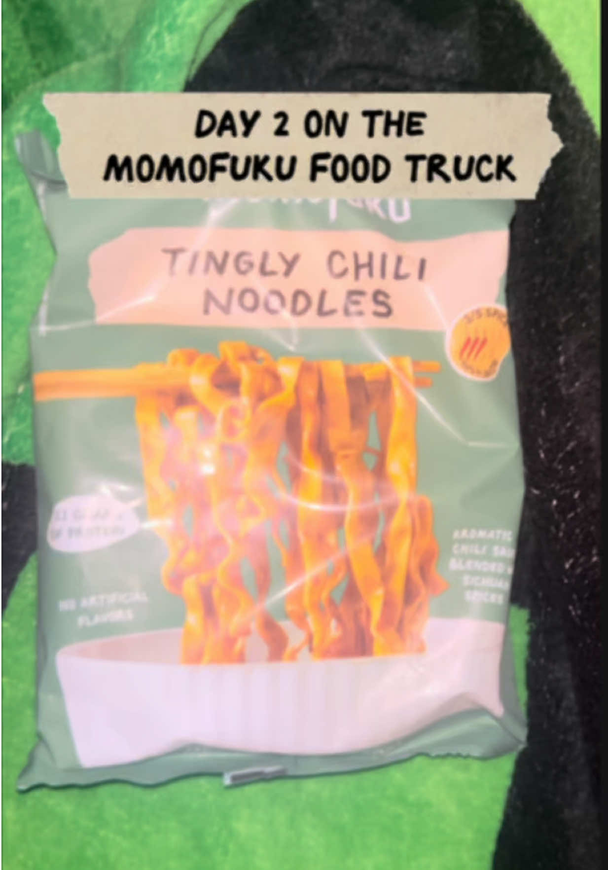 it’s 3am, i’m starving, and the dining hall is closed. let’s make momofuku noodles in my dorm