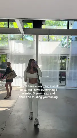 🥰🎀🤍