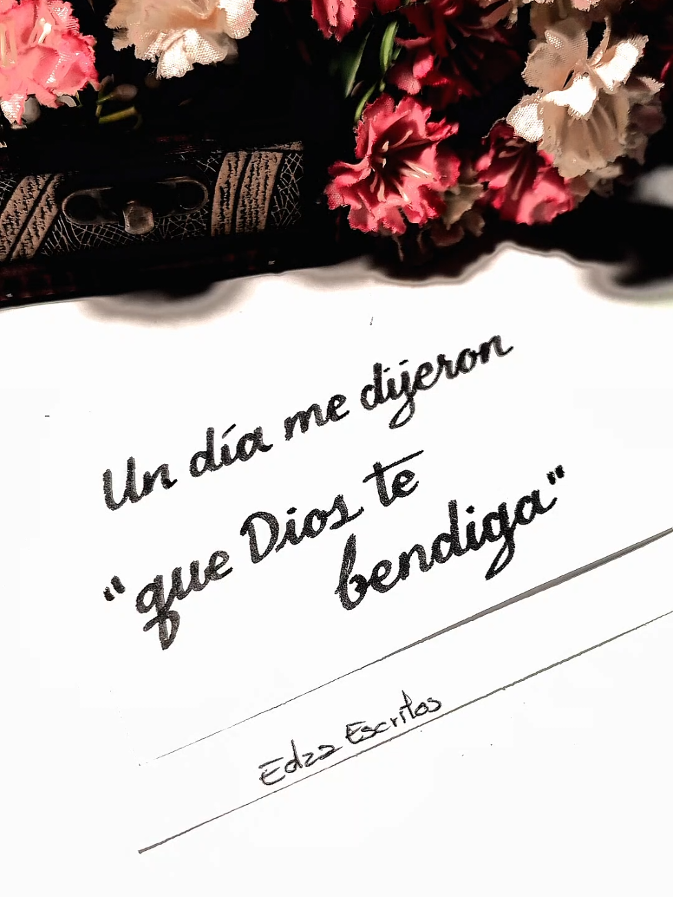 Si te gustan mis videos, imagínate dedicar uno totalmente personalizado para una fecha especial (cumpleaños , aniversario) o esa persona especial (amor, amistad) escríbame y cotiza el tuyo.