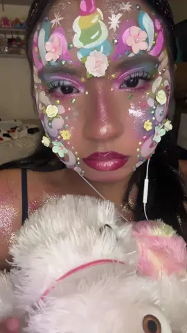 thank you guys so much for 30k followers !! that’s absolutely insane, since I don’t have new looks in posting a draft of every look I’ve done #unicorn #makeup #unicorns #fairymakeup #creativemakeup 