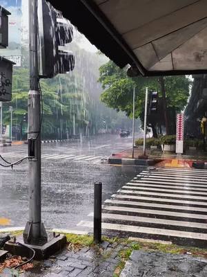 Adem dan Sejuk: Alami Kelezatan Udara Ini