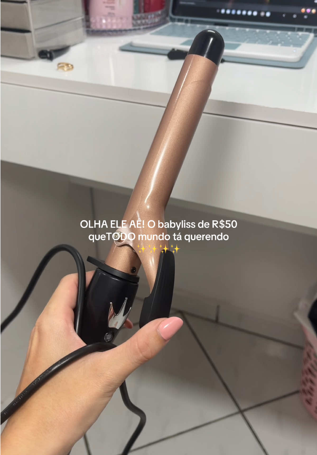 Juro, perfeitooo! 😍🌟 #modelador #modeladordecachos #babyliss #babylisstiktok #cachosdefinidos 