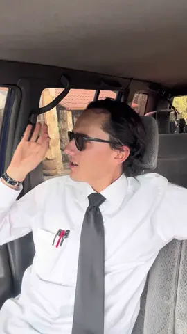 Quick conversation with myself while driving… #actor #acting 