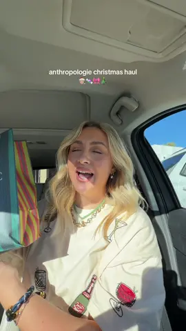 Who’s proud of me for not getting every single thing I saw cause trust me I needed ALL OF IT !!!!! #anthropologie #anthropologiechristmas #christmashaul @Anthropologie 