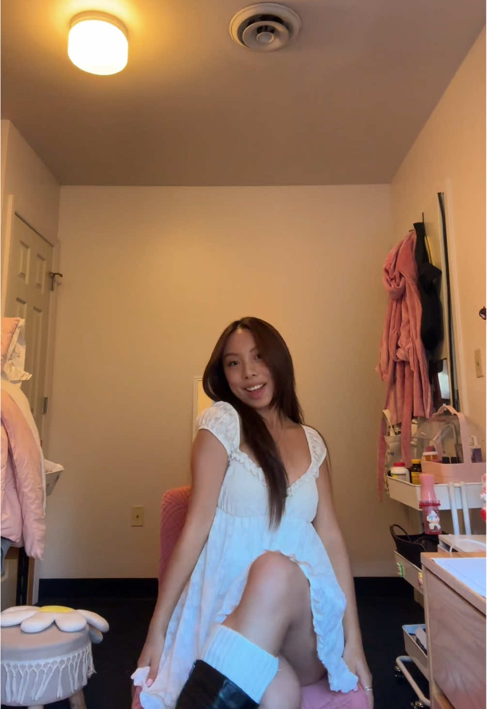 see you @Sabrina Carpenter  #shortandsweettour #sabrinacarpenter #fypシ #concertoutfit #outfitinspo 