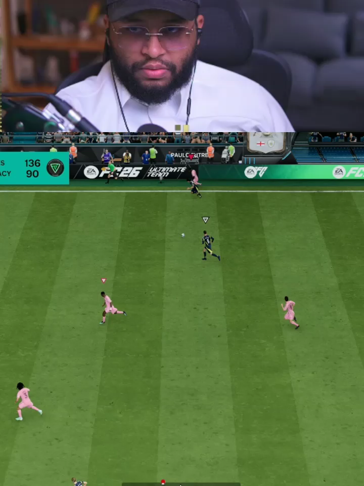 غول غول غول 😂😂 @ibrahim_dos  #بالندور #كره_القدم_قصه_عشق_لاينتهي🤩 #كره_ذهبيه #رونالدو #كريستيانو #ميسي #قراند #الاتحاد #tranding #فوريو_foryou #التمساح🐊 #فهد_التمساح #fouryou #اكسبلور #الشعب_الصيني_ماله_حل😂😂 #فورت #كيك #ريسبكت_اون_توب #foryoupag #edit #fifa #fut #ea #EA #فيفا #فيفا22 #تعليق #fc25 #FC #fc24
