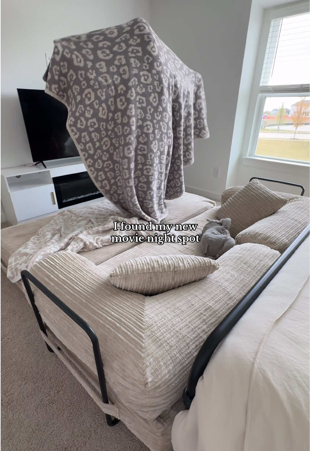 Now this is what I call cozy ❤️  #shoppinghaul #homefurniture #homedecor #sofa #movienight 