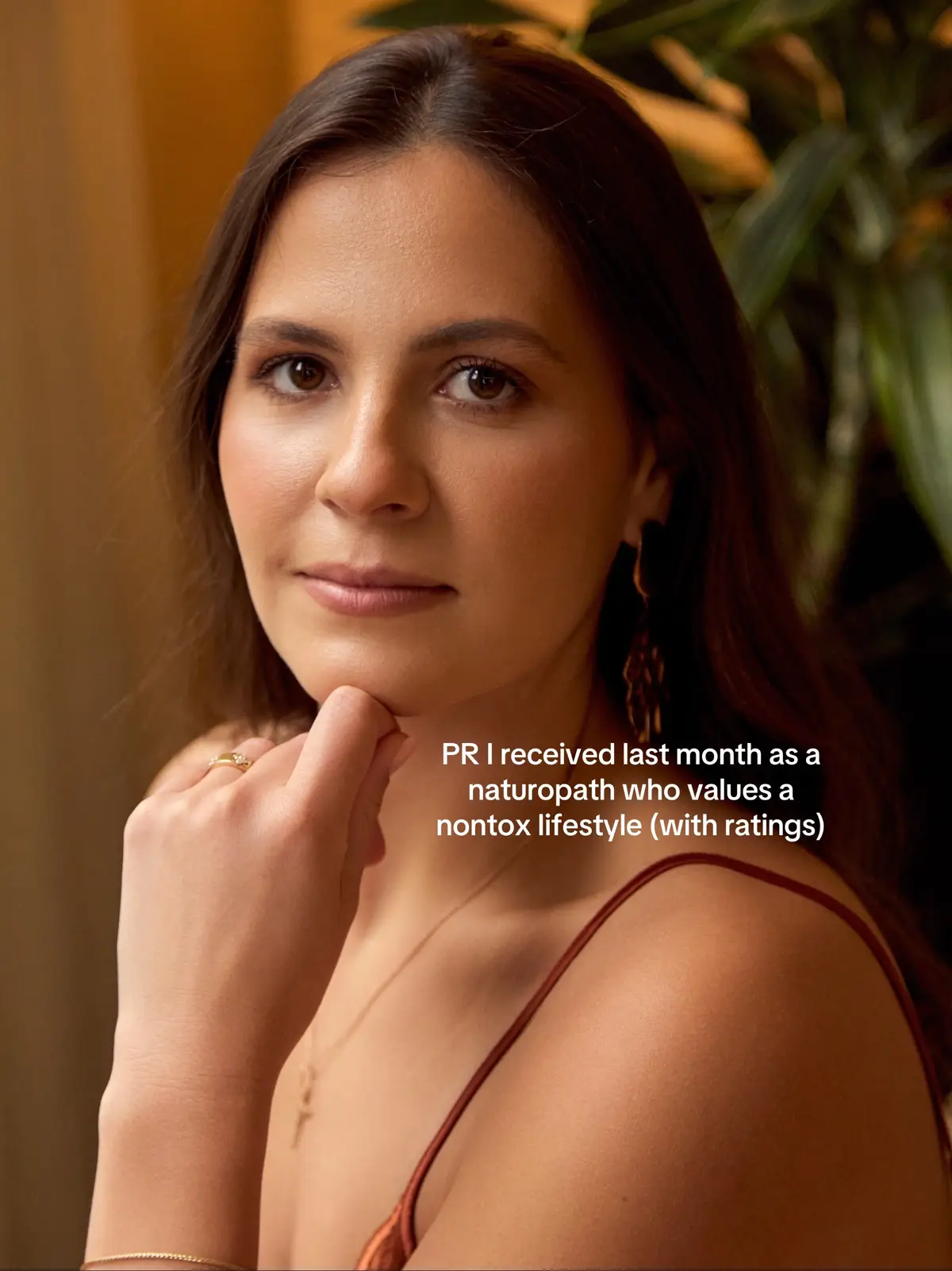 unboxing all the pr that was sent to me last month as a naturopathic practitioner PLUS I give my brutally honest ratings and opinions #prpackages #nontoxicbeauty 