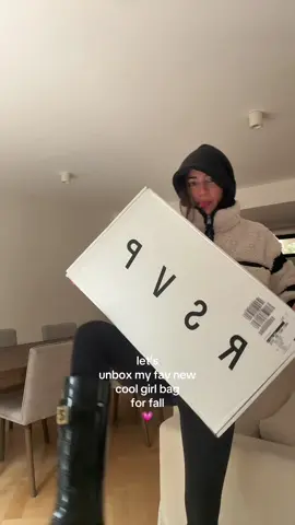 she’s perfect! thank you @RSVP Paris 👜❤️ #rsvp #unibag #pr #prunboxing #haul 