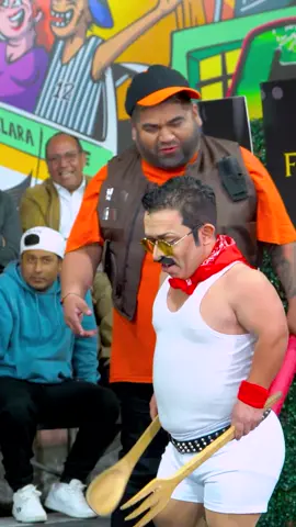 Me devuelves mi cuchara y tenedor 🤨 #lacasadelacomedia #ponceproducciones #comicosambulantes #fyp #humor #chiste #comedia #fypp #viral #parati #viralvideos #tendencia