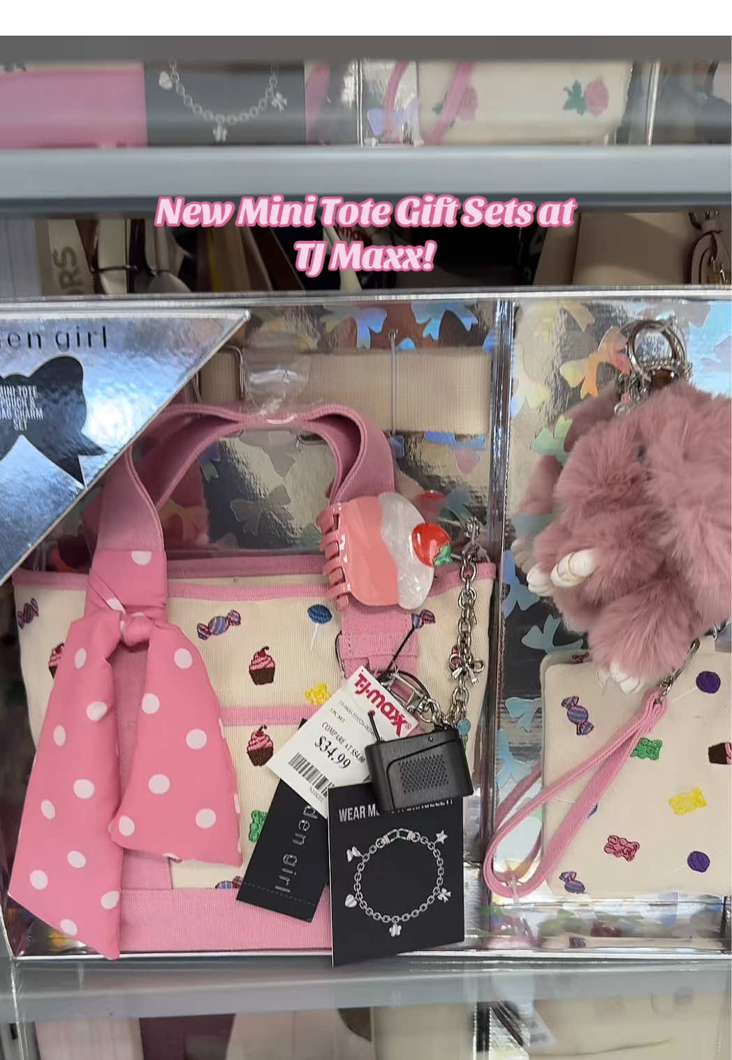 New Mini Tote Gift Sets at Tj Maxx!!! So cutesy! 🥰😍 @TJ Maxx #tjmaxx #totes #bags #giftsets #holiday 