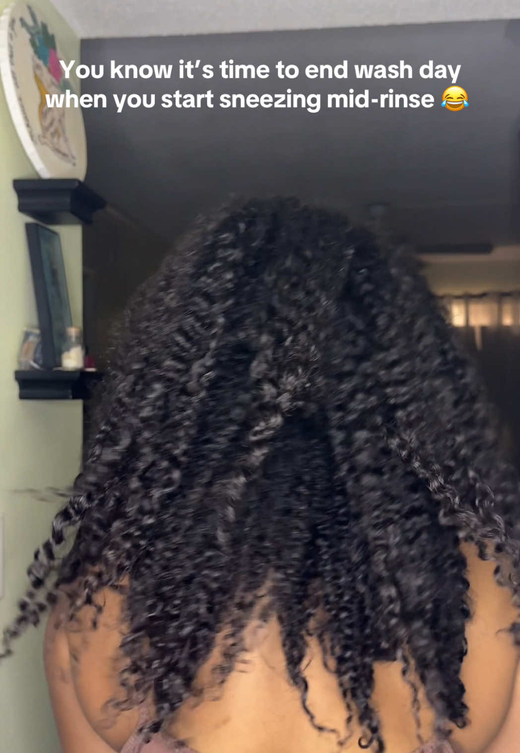 took a Claritin right after my hair wash day #naturalhair #washdaystruggles #curlyhairroutine #allergyseason #type4hair