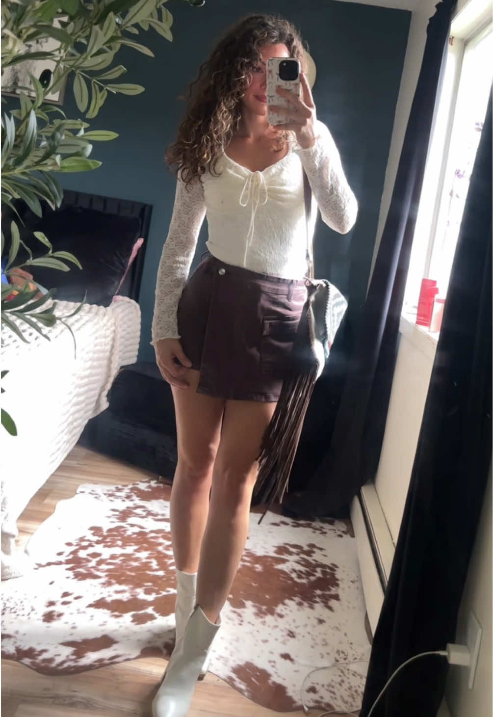 There’s just something about lace 🥹❤️ #lacetop #skort #denimskirt #TikTokShopFallDealsForYou #TikTokShopCreatorPicks  