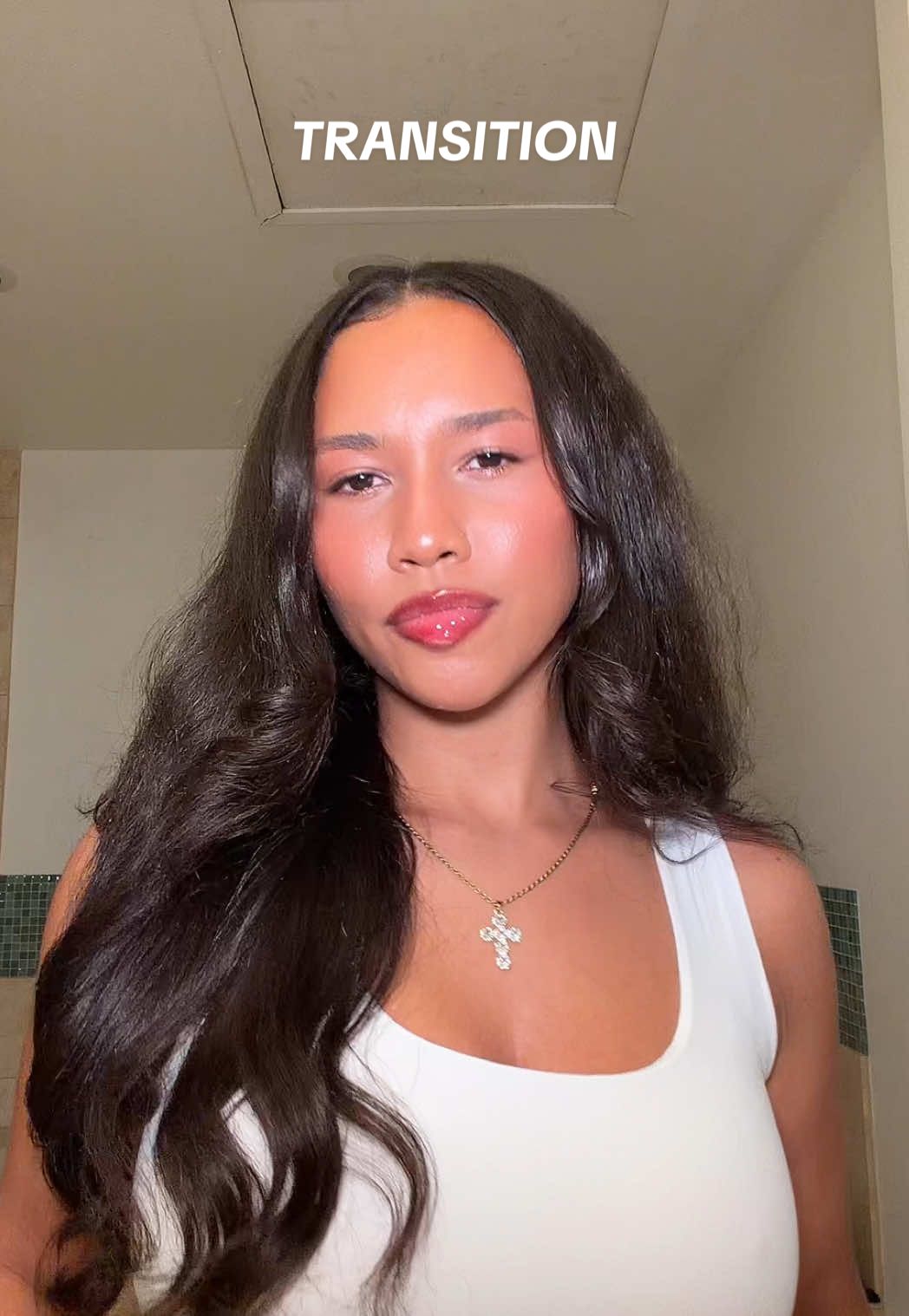 Obsessed with this soft glam makeup look ❤️‍🔥 Tutorials already posted ..  #softglam #transition #makeuptransition #beautyroutine #naturalmakeup 