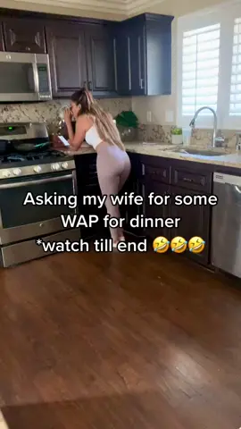 Who remembers this 😂 #couplecomedy #wife #reaction #reactionvideo #marriagehumor 