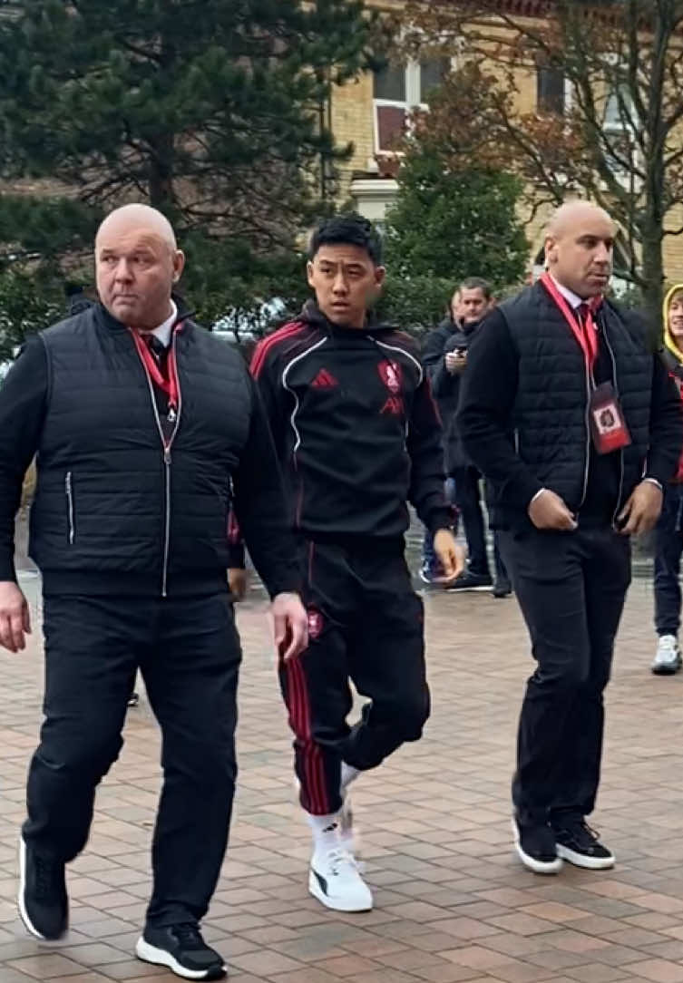 Today you are so cool Wataru Endo #PremierLeague #footballtiktok #videoviral UK #ลิเวอร์พูล #lfc 