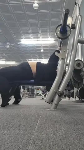 We at a healthy 65lb bench 😅🤣 #fatgirl #benchpress #bench #chestday #GymTok 