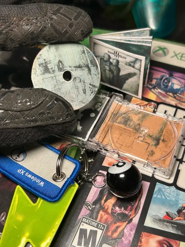 Check out our customizable keychains dude! Get any album you’d like from the Older Brother Core Store. 💽⚡️🎱 #olderbrother #nostalgia #fyp #olderbrothercore #keychain 