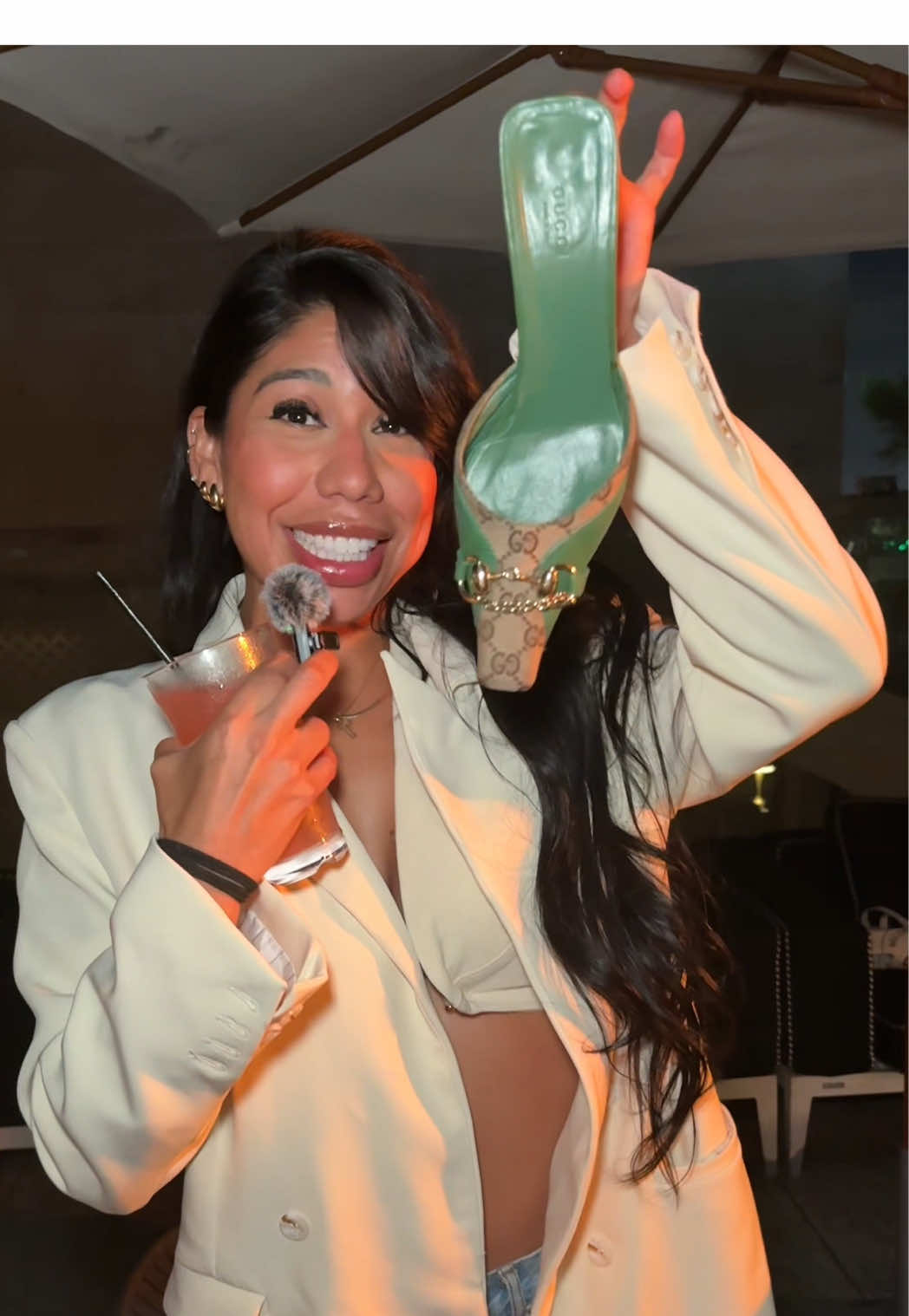 From your staple vintage gucci heels to the perfect bridal gift, vintage is truly the gift that keeps on giving. 🤍👡 Comment down below what your favorite vintage find has been.