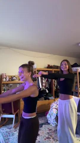 ft a slight pantsing at the end 😉😉😉@Grace #fyp #college #dance #svsu #famous 