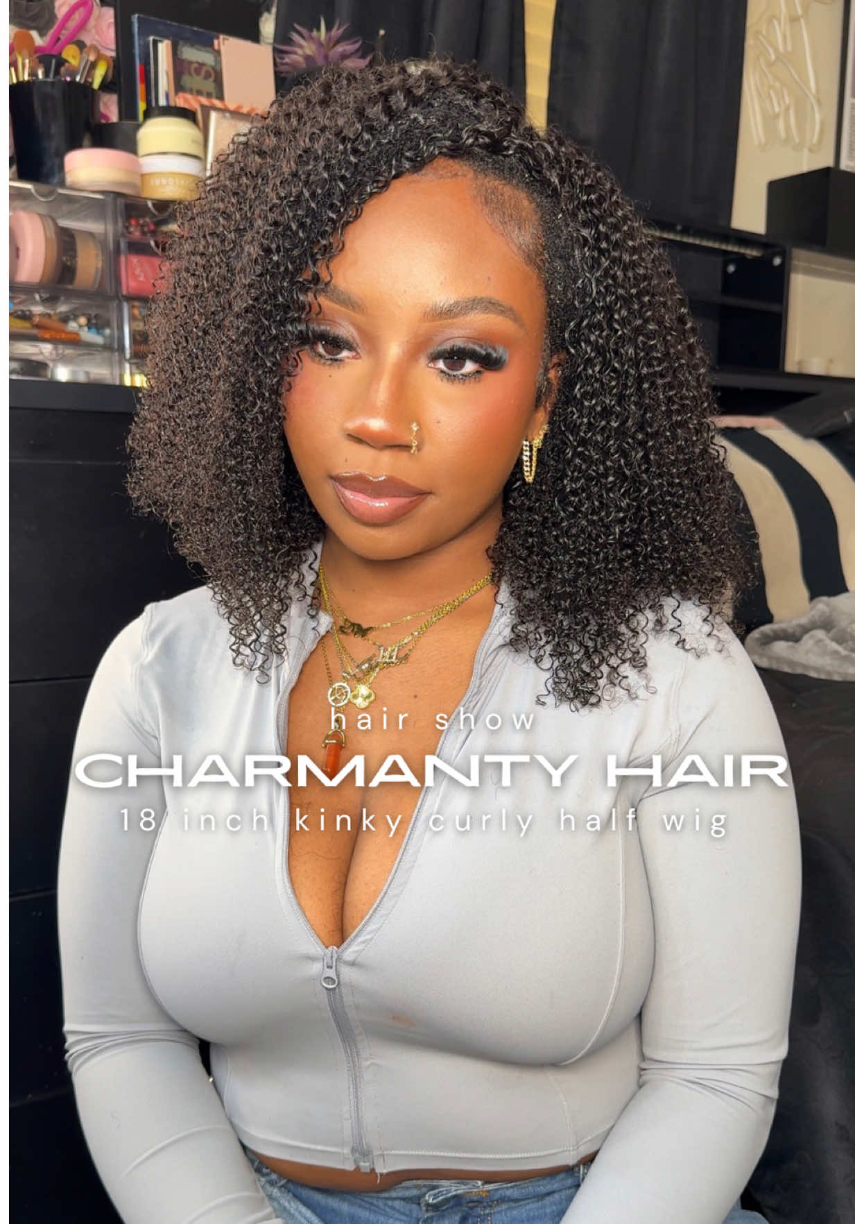 struggling to do a wash n go?! Look no further 🩶 18 inch kinky curly half wig from @Charmanty Hair Store | click the yellow bag to get the same wig #halfwig #curlyflipover #curlywig #wiginstall #charmantyhair 