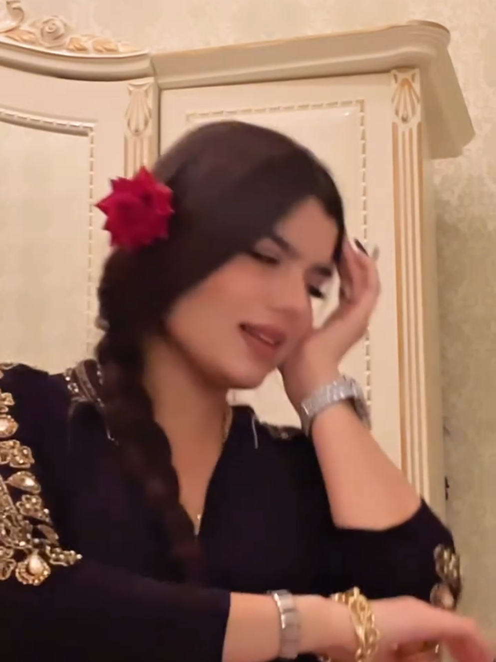 ❣️ #диярани #мисследи #романичай #бахтинушка😍🔥 #тэявэнбахталэсарэ❤️🌸 #бахталэмануша👑💫 #цыганскийдвиж❤️🔥 #андорековуряв👑👑 #gypsyrose #romania🇷🇴 