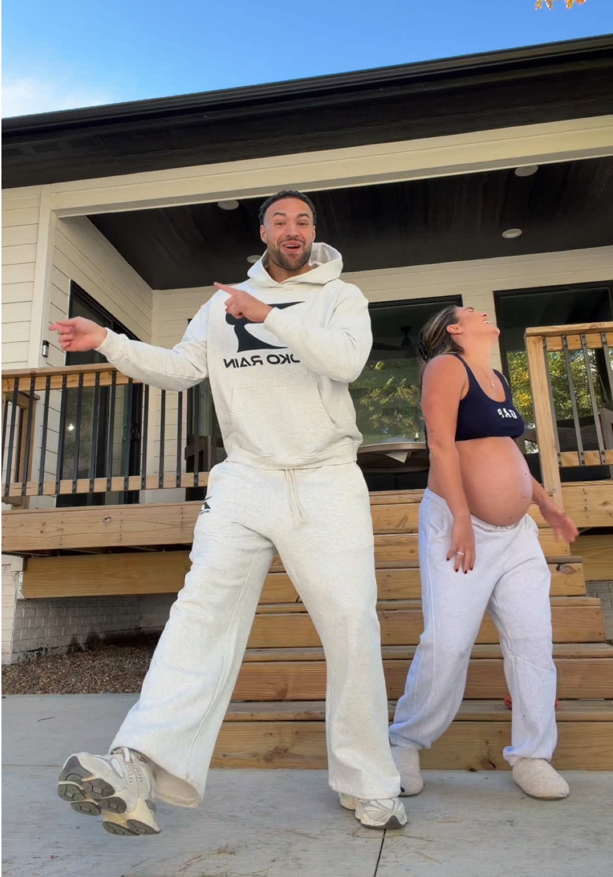 Look at momma go 😂 @ashleebjames 