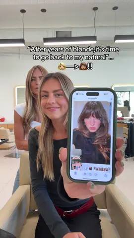 Omg it suits her so well!!😆😆@Habit Education Get all the details on this gorg hair transformation on habiteducation.com ❤️❤️@tanawillden @Sage💖 @hairbyjessr @hairbyblythe @elliguzzo @sadiekayhair @hairby_ashleyw #hair #brunette #transformation #hairtransformation #blondetobrunette 