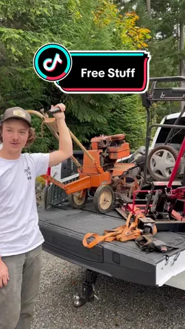 Trash or treasure? These free mowers were too good of a deal to pass up. What one should we fix up first? #willitrun #ariens #mower 