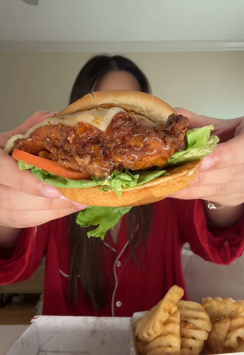 Spicy chicken sandwich from @Chick-fil-A 😋 + their fries ofc #chickfila #chickfilamukbang #Foodie #mukbang #mukbangeatingshow 