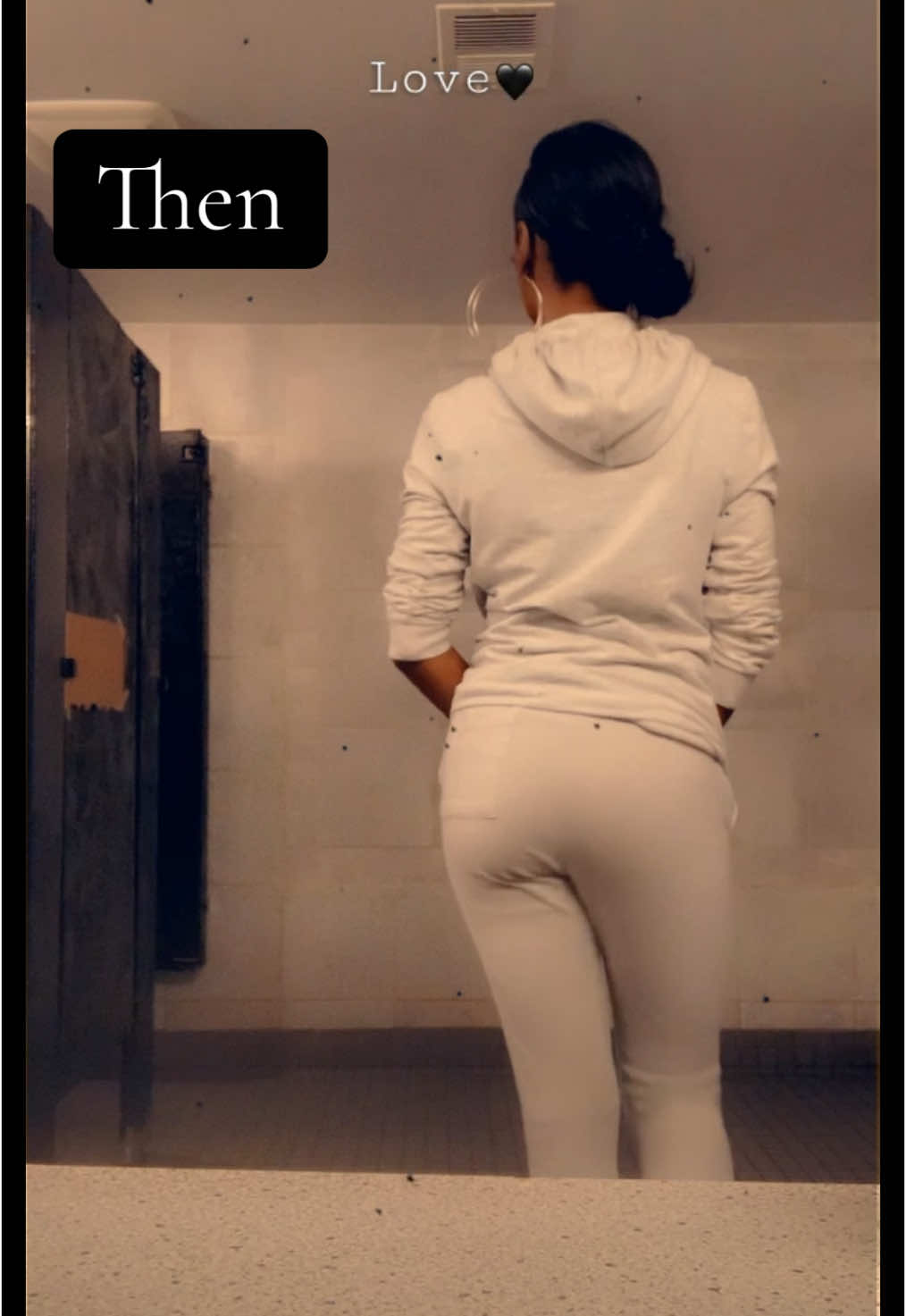 I still can’t believe I was ever that small in adulthood 😩. Cheers to Happy Weight and healthy relationships!!! 🥂