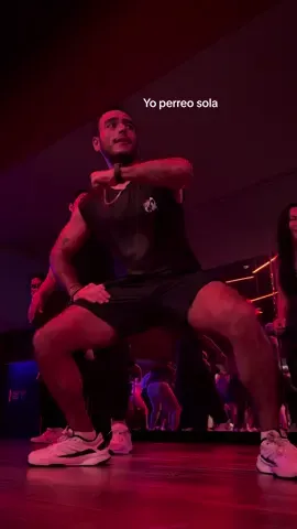 #yoperreosola #badbunny#smartfit #zumba #parati 