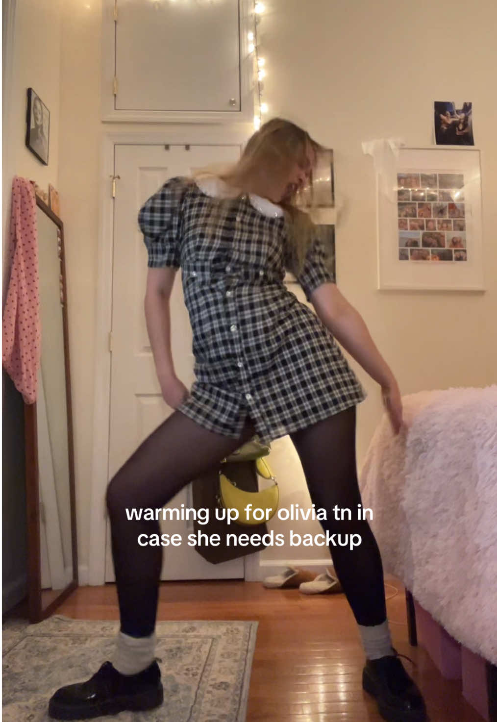 Love is embarassing dance you’ll always be famous 💋 @Olivia Rodrigo just lmk if you need me #oliviarodrigo #livies #or3 #dance #loveisembarassing @livies hq ❤️ @American Express 