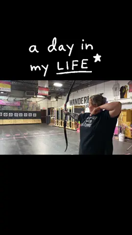 Day in my Life Vlog !! 🏹🐶😂 #Vlog #trailer #work #hobbies #dogs 