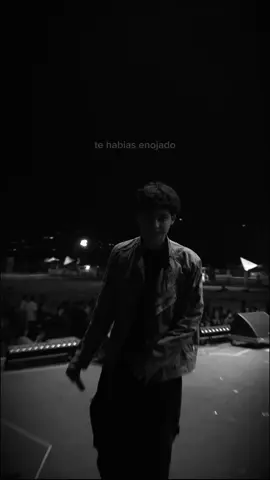 “right now” prontito >.< #nuevamusica #parati #trap #artistaindependiente #nuevoartista 