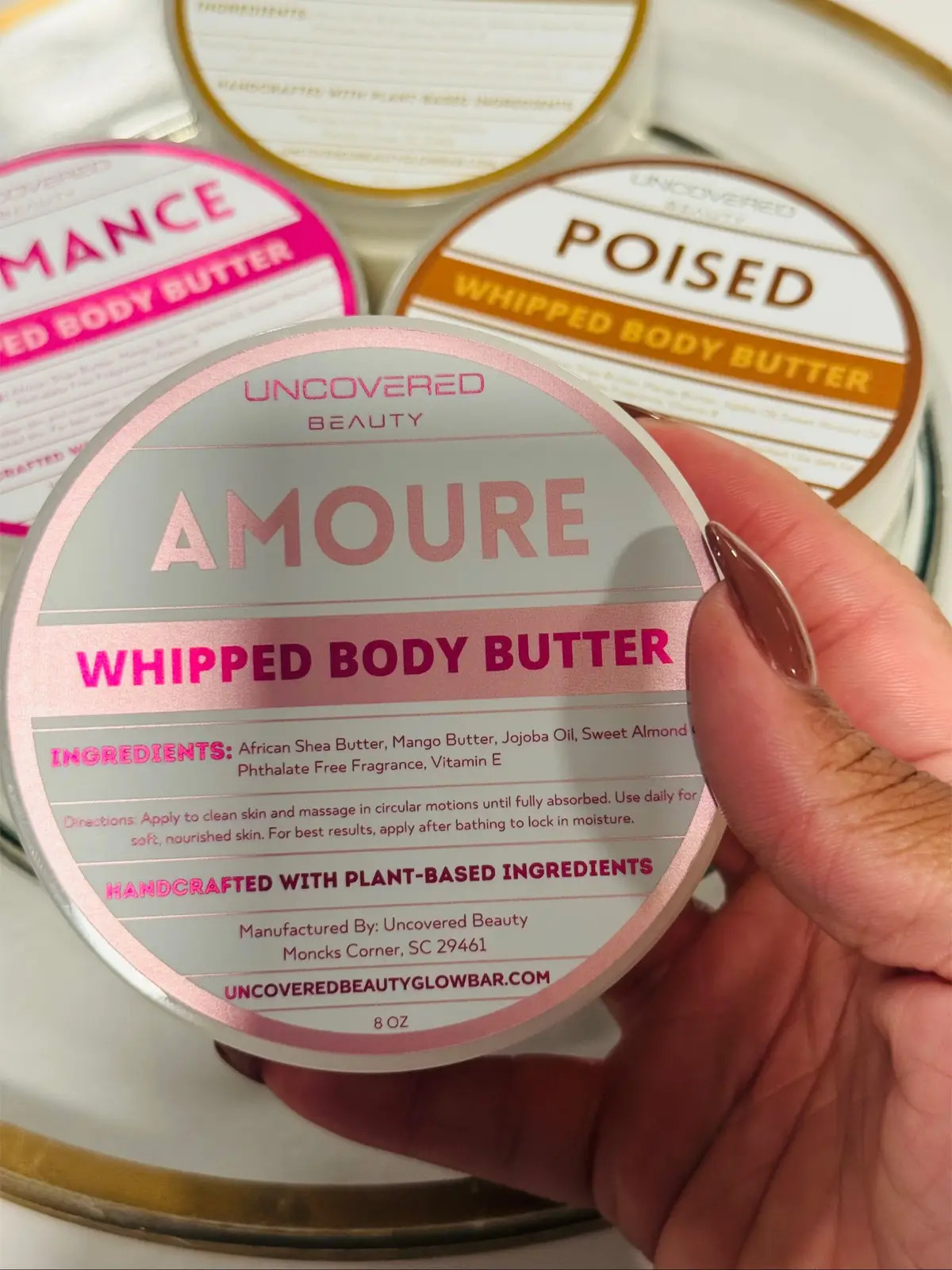 For the days you want to feel soft, feminine, and smell unforgettable — that’s Amoure 🩷 Amoure inspired by Amouge Guidance  Top Notes: Pear, Hazelnut, Olibanum Middle Notes: Osmanthus, Rose, Saffron, Jasmine Sambac Base Notes: Sandalwood, Vanilla, Akigalawood, Ambergris, Labdanum #bodyoil #bodybutter #skintok #perfumetok #whippedbodybutter 