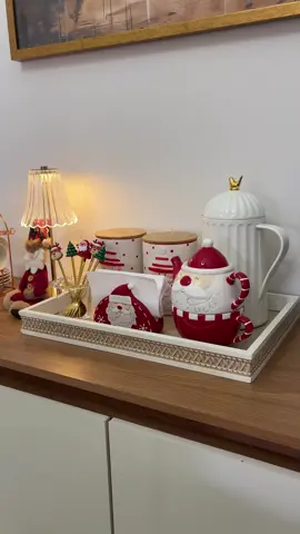 Cantinho do café em clima natalino ✨🎄🎅 Gostou? #natal #christmas #natal2025 #decordenatal #natalino      